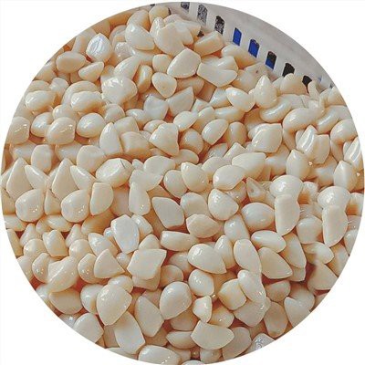 Chwazi Lay Peeled Garlic nan tanbou