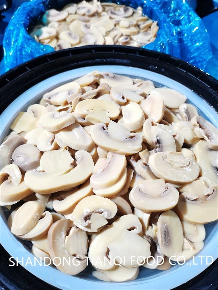 Best sliced salted mushroom in plastic drums